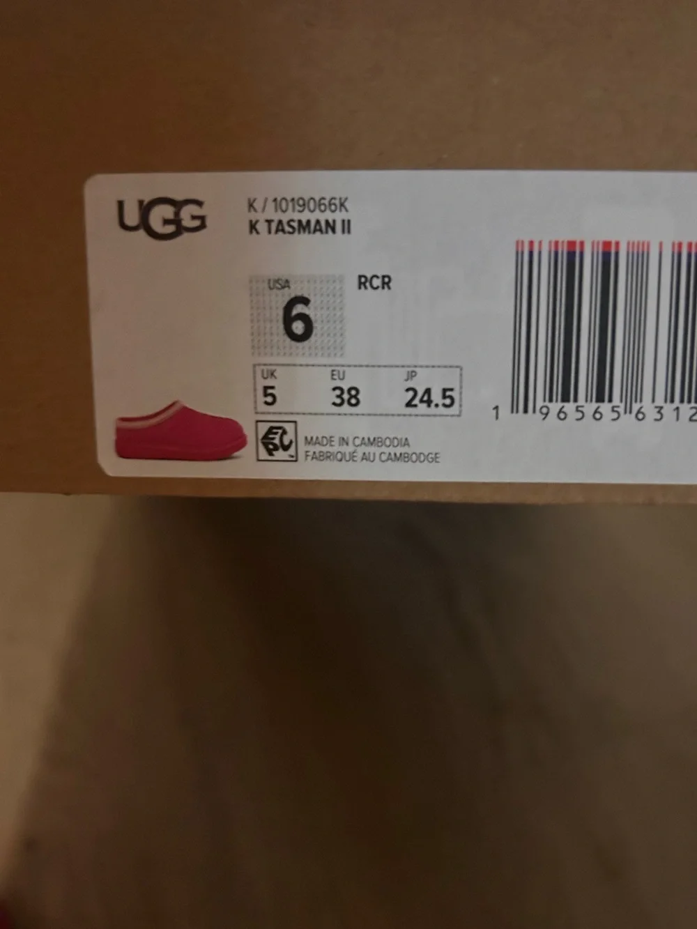 UGG Hot Pink tasman 7.5 woman